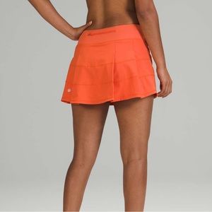 NWT Lululemon coral pace rival mid rise skirt size 6